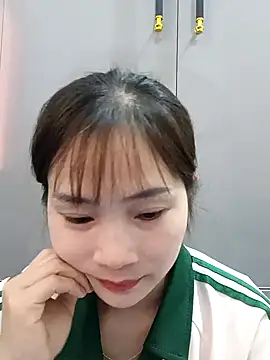 Snapshot of -Dumi- chatting on March 2026 04:25:01 AM -Dumi- online show from March 2026 04:25:01 AM