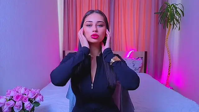 Snapshot of Sofia_Plump chatting on February 2026 10:33:02 AM Sofia Plump online show from February 2026 10:33:02 AM