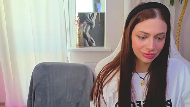 Sofia Plump online show from April 2026 10:22:02 AM