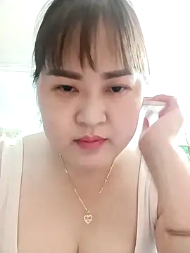 Snapshot of Kee-kimlee chatting on March 2026 04:29:04 AM Kee-kimlee online show from March 2026 04:29:04 AM