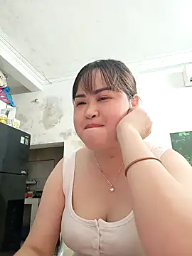 Kee-kimlee online show from April 2026 09:35:01 AM