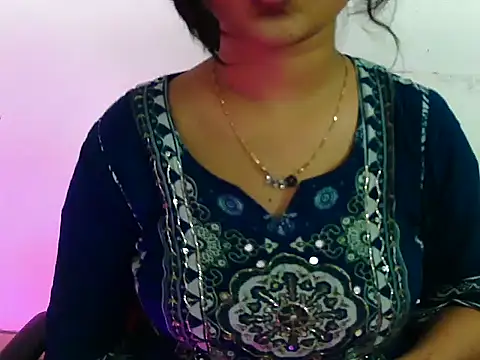 Snapshot of AnshikaBloom98 chatting on March 2026 06:24:01 PM AnshikaBloom98 online show from March 2026 06:24:01 PM