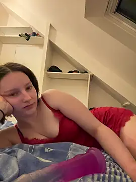 Mis-Elisa96 online show from April 2026 09:15:02 PM