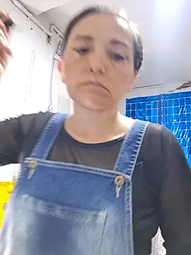 Snapshot of Alexamontiel_ chatting on March 2026 10:45:01 PM Alexamontiel online show from March 2026 10:45:01 PM