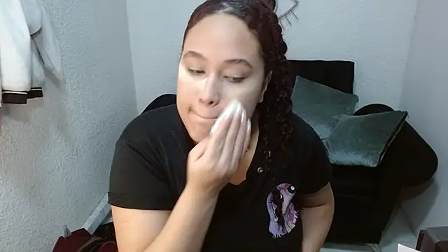 leilanewgirl online show from March 2026 12:44:02 PM