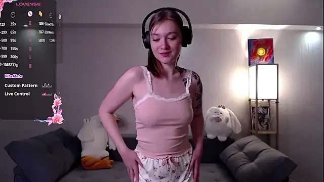 Mirrrra1 online show from March 2026 08:36:02 PM