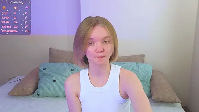 Snapshot of StellaBunny chatting on February 2026 11:31:02 AM StellaBunny online show from February 2026 11:31:02 AM