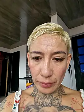 Everlyn sexx online show from May 2026 03:43:01 PM
