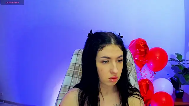 milanasky5 online show from February 2026 01:23:01 PM