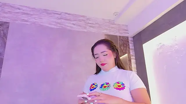 Snapshot of Hannah-Prada chatting on February 2026 10:34:02 AM Hannah-Prada online show from February 2026 10:34:02 AM