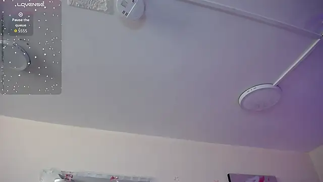 Snapshot of AnnyCotton chatting on May 2026 07:32:02 PM AnnyCotton online show from May 2026 07:32:02 PM