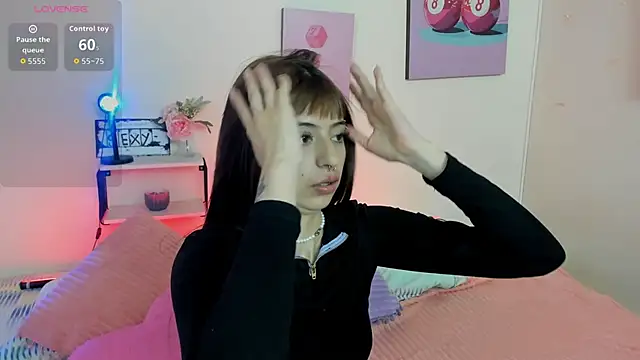 Snapshot of AnnyCotton chatting on June 2026 07:34:02 PM AnnyCotton online show from June 2026 07:34:02 PM