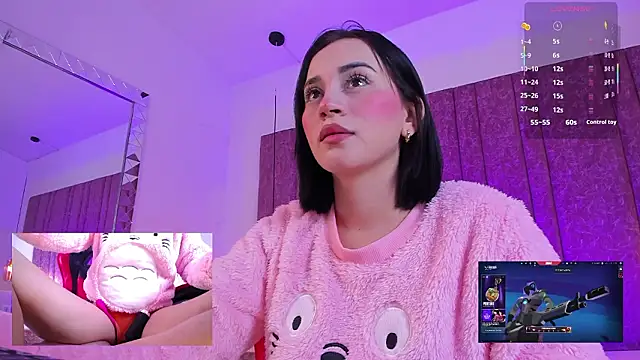 Snapshot of DollieEmma chatting on February 2026 01:32:02 PM DollieEmma online show from February 2026 01:32:02 PM