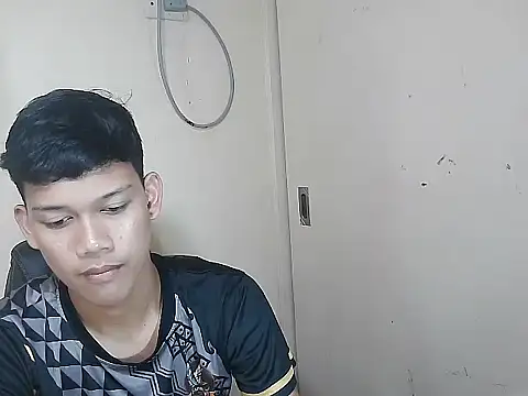 Snapshot of UrAsian_Turjak chatting on May 2026 02:57:01 PM UrAsian Turjak online show from May 2026 02:57:01 PM