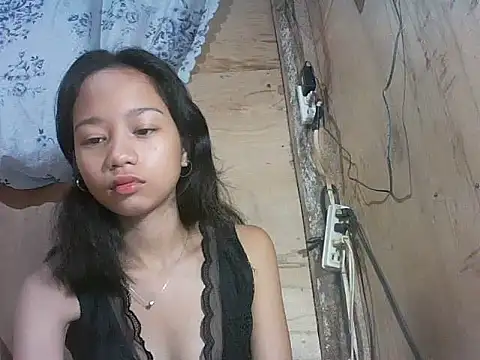 Snapshot of Asianpinay_Skinny1818 chatting on February 2026 09:33:02 PM Asianpinay Skinny1818 online show from February 2026 09:33:02 PM