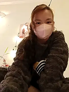 Snapshot of Trang26 chatting on February 2026 04:11:02 PM Trang26 online show from February 2026 04:11:02 PM