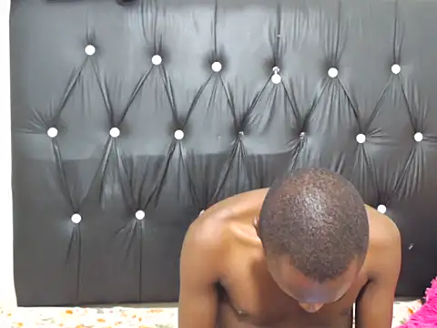 Snapshot of NtandoXx chatting on February 2026 08:49:02 PM NtandoXx online show from February 2026 08:49:02 PM