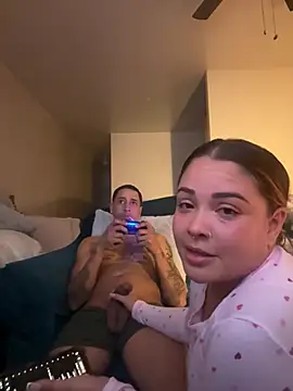 Snapshot of BEEDEEZEE chatting on April 2026 05:36:02 AM BEEDEEZEE online show from April 2026 05:36:02 AM