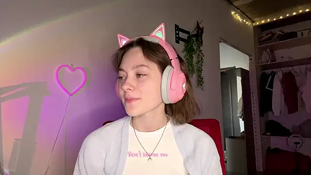 SlunkRear online show from April 2026 10:04:01 PM