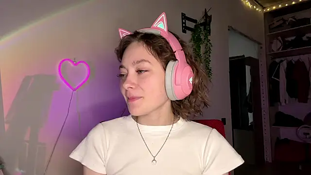 SlunkRear online show from April 2026 10:02:02 PM