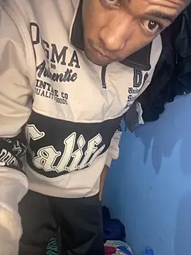 Snapshot of mondacuo3000 chatting on March 2026 11:06:01 AM mondacuo3000 online show from March 2026 11:06:01 AM