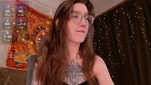 Snapshot of lolami_ chatting on February 2026 05:30:02 AM lolami online show from February 2026 05:30:02 AM