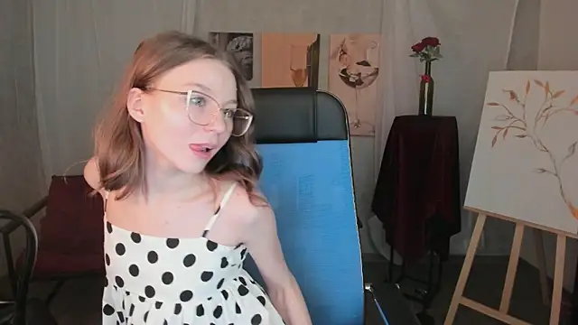 ElliFrankenweenie online show from February 2026 06:20:02 PM