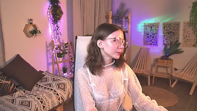 ElliFrankenweenie online show from April 2026 06:22:02 AM