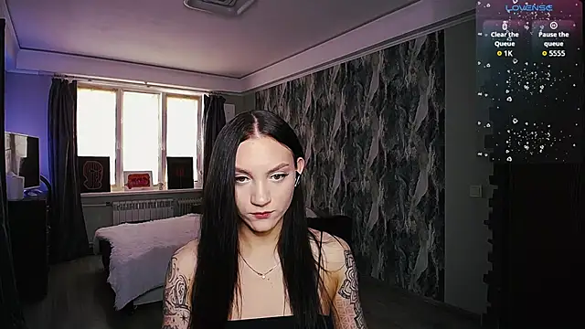 comeherehoney online show from April 2026 02:34:01 PM