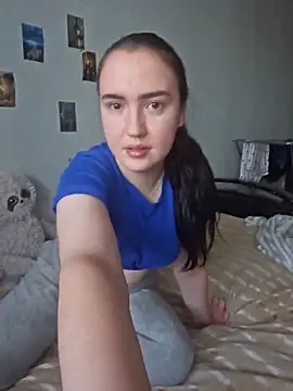 RedginBluebersky online show from March 2026 09:37:02 AM