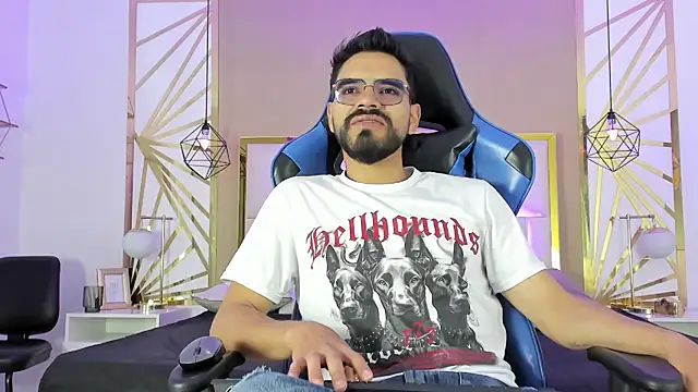 Snapshot of HotPulse_vc chatting on February 2026 12:23:02 PM HotPulse vc online show from February 2026 12:23:02 PM