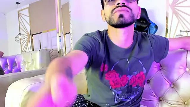 Snapshot of HotPulse_vc chatting on February 2026 12:39:02 PM HotPulse vc online show from February 2026 12:39:02 PM