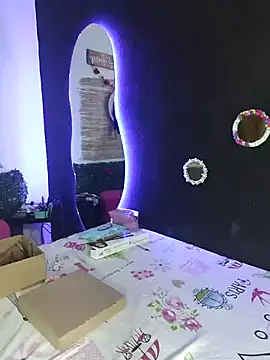 laila d online show from March 2026 02:04:01 AM