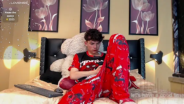 Snapshot of Philippsx chatting on February 2026 11:23:02 PM Philippsx online show from February 2026 11:23:02 PM