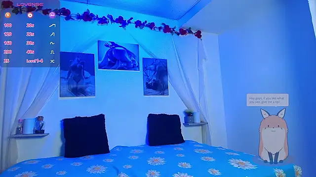 Snapshot of Trixie_little chatting on February 2026 12:17:01 PM Trixie little online show from February 2026 12:17:01 PM