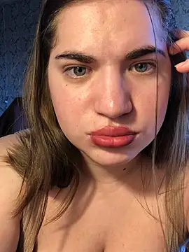 Snapshot of OliviaBlogo chatting on March 2026 12:33:02 PM OliviaBlogo online show from March 2026 12:33:02 PM