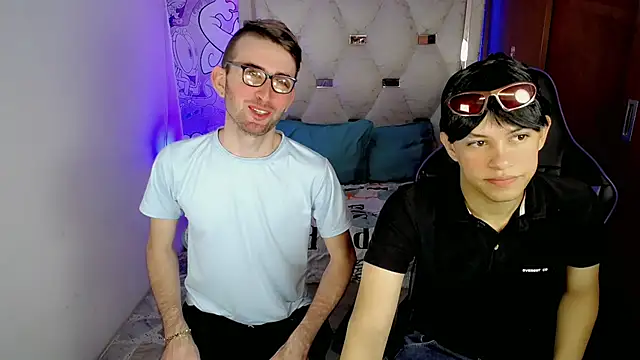 Top and bottom online show from February 2026 08:16:01 PM