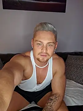 EddyRise- online show from February 2026 08:16:01 PM