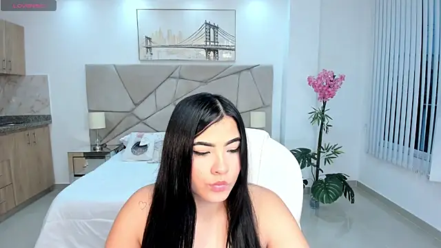 calyptra lux online show from February 2026 07:24:02 PM