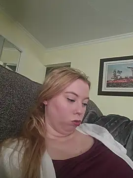 Snapshot of ShySweetheart chatting on July 2026 05:28:02 PM ShySweetheart online show from July 2026 05:28:02 PM