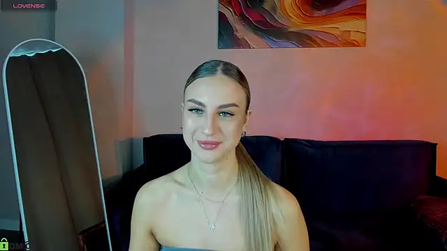 Snapshot of Silen_Tori chatting on February 2026 09:38:01 AM Silen Tori online show from February 2026 09:38:01 AM