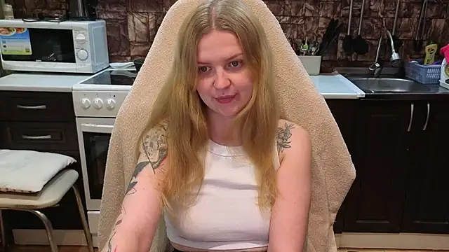 Snapshot of AnitaXVine chatting on July 2026 04:43:01 PM AnitaXVine online show from July 2026 04:43:01 PM