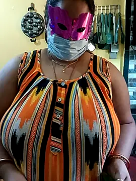 Snapshot of 02Roshni chatting on March 2026 04:36:02 AM 02Roshni online show from March 2026 04:36:02 AM