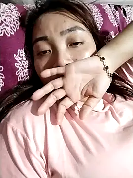 cute-shine online show from April 2026 01:52:02 PM