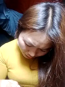 Snapshot of bany-lee chatting on February 2026 01:45:04 AM bany-lee online show from February 2026 01:45:04 AM