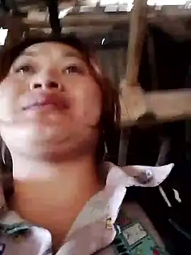 Snapshot of bany-lee chatting on February 2026 12:42:02 AM bany-lee online show from February 2026 12:42:02 AM