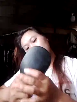 Snapshot of bany-lee chatting on June 2026 12:02:04 AM bany-lee online show from June 2026 12:02:04 AM