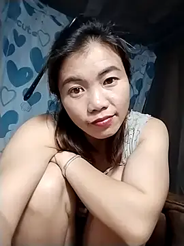 Snapshot of lovely-742 chatting on April 2026 01:35:01 PM lovely-742 online show from April 2026 01:35:01 PM