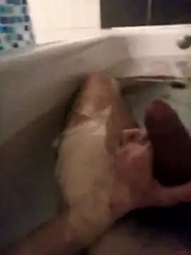 Snapshot of Papa_005 chatting on February 2026 01:48:01 AM Papa 005 online show from February 2026 01:48:01 AM