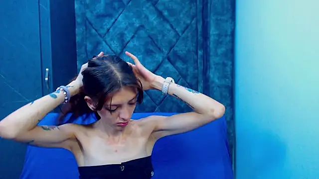 Snapshot of barby_jones25 chatting on February 2026 10:54:01 AM barby jones25 online show from February 2026 10:54:01 AM